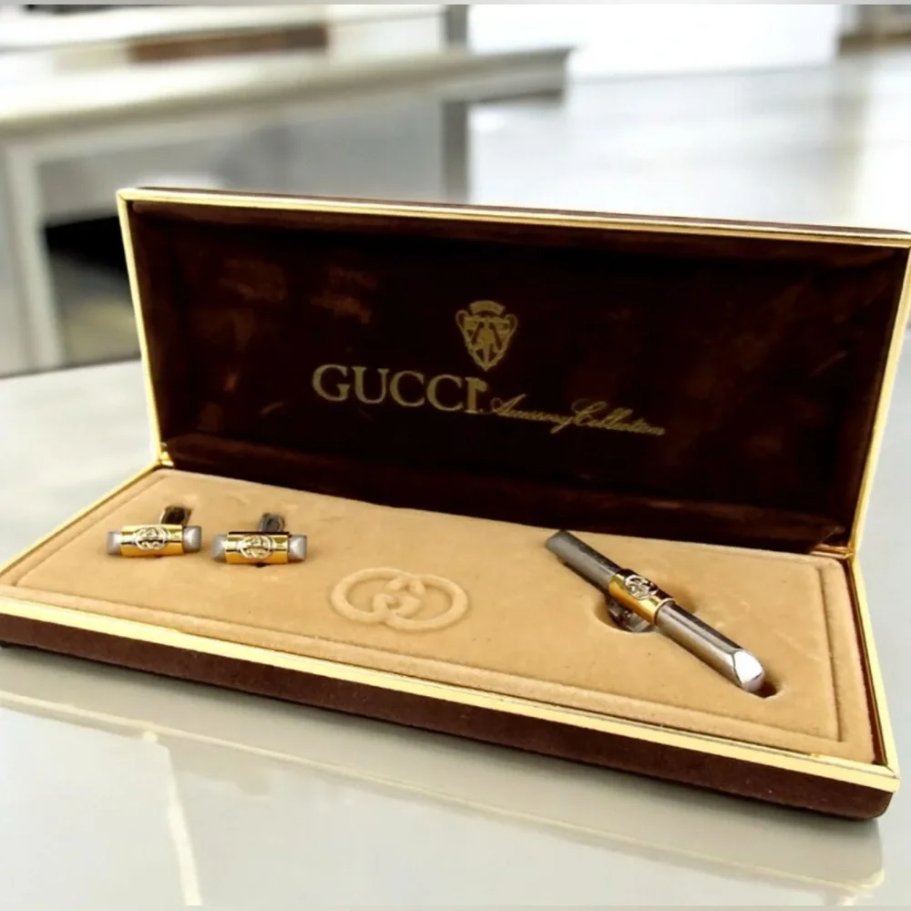 GUCCI Interlocking GG Set of 2: Cufflinks & Neck Tie Set 😍❤️